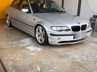 Gebraucht BMW 330 184 PS (135 kW) 2002 Silber Limousine