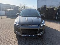 Gebraucht Ford Kuga Individual 179 PS (131 kW) 2016 Grau SUV