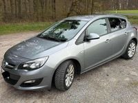 Gebraucht Opel Astra 116 PS (85 kW) 2012 Grau Limousine