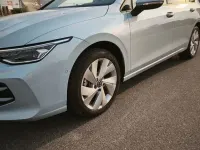 Gebraucht VW Golf VIII 150 PS (110 kW) 2025 Blau Kombi