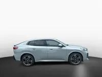 Gebraucht BMW X2 M Sport 163 PS (119 kW) 2025 Grau SUV