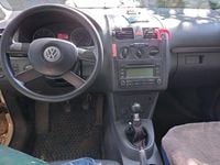 Gebraucht VW Touran Basis 105 PS (77 kW) 2004 Beige Van / Kleinbus