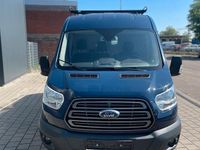 Gebraucht Ford Transit Trend 131 PS (96 kW) 2018 Blau Van / Kleinbus