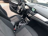 gebraucht BMW 218 Advantage Navigation