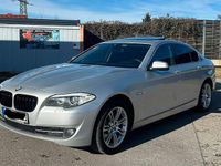 Gebraucht BMW 525 204 PS (150 kW) 2011 Silber Limousine