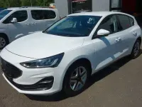 Gebraucht Ford Focus Cool & Connect 101 PS (74 kW) 2022 Weiß Limousine