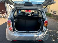 Second-hand Chevrolet Spark 68 CP (50 kW) 2012 Argintiu Hatchback