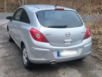 Gebraucht Opel Corsa 75 PS (55 kW) 2011 Silber Kleinwagen