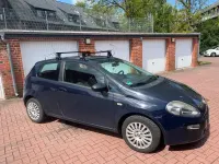 Usata Fiat Punto Active 68 CV (50 kW) 2011 Blu Utilitaria