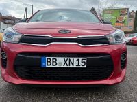 Gebraucht Kia Rio 99 PS (72 kW) 2018 Rot Limousine