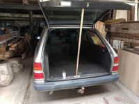 Gebraucht Mercedes 200 1993 Silber Kombi