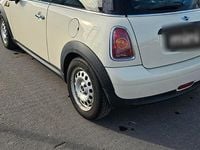 Second-hand Mini Cooper 75 CP (55 kW) 2009 Alb Hatchback