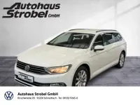 Gebraucht VW Passat Comfortline 150 PS (110 kW) 2017 Pure white Kombi