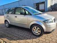 Gebraucht Audi A2 Sport 75 PS (55 kW) 2002 Silber Kleinwagen