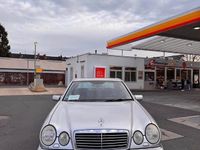 Gebraucht Mercedes E240 170 PS (125 kW) 1999 Grau Limousine
