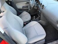 Gebraucht Seat Ibiza Fresh 64 PS (47 kW) 2004 Rot Kleinwagen