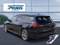 Gebraucht Ford Focus ST-Line 125 PS (91 kW) 2023 Schwarz(metallic) Kombi