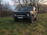 Gebraucht Lada niva 85 PS (62 kW) 2009 Grün SUV