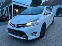 Gebraucht Toyota Verso Skyview Edition 111 PS (81 kW) 2015 Weiß Van / Kleinbus