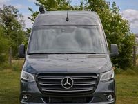 Gebraucht Mercedes Sprinter 190 PS (139 kW) 2025 Grau Van