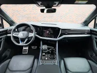 Gebraucht VW Touareg R 462 PS (339 kW) 2025 Schwarz SUV