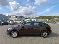 gebraucht Chevrolet Cruze Hatchback LT*8-fach Bereift*HU/AU neu