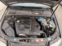 Gebraucht Audi A4 131 PS (96 kW) 2002 Silber Kombi