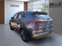 gebraucht Hyundai Tucson TUCSONAdvantage 2WD 1.6 NaviRFKSHZAlu