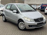 Gebraucht Mercedes A160 95 PS (69 kW) 2009 Polarsilber  metalliclack Kleinwagen