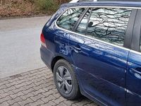 Gebraucht VW Golf VI 105 PS (77 kW) 2011 Blau Kleinwagen