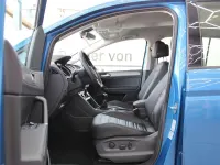 Gebraucht VW Touran 150 PS (110 kW) 2018 Carribean blue Van / Kleinbus