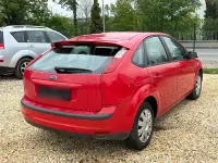 Gebraucht Ford Focus 125 PS (91 kW) 2006 Rot Limousine
