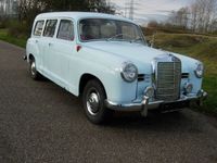 Gebraucht Mercedes 190 75 PS (55 kW) 1957 Blau Limousine