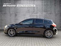 Gebraucht Ford Focus ST-Line 125 PS (91 kW) 2022 Agate black metallic Limousine