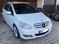 Gebraucht Mercedes B160 95 PS (69 kW) 2010 Weiß Van / Kleinbus