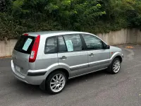 Gebraucht Ford Fusion 90 PS (66 kW) 2007 Silber Kleinwagen