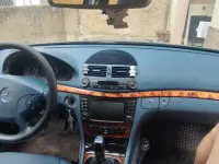 Gebraucht Mercedes E270 Elegance 177 PS (130 kW) 2003 Blau Limousine