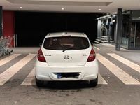 gebraucht Hyundai i20 1,2 Liter