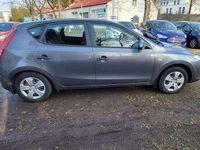 Gebraucht Hyundai i30 Edition+ 109 PS (80 kW) 2009 Grau Limousine