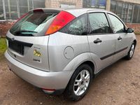 Gebraucht Ford Focus 101 PS (74 kW) 1999 Limousine