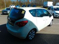 Gebraucht Opel Meriva Selection 120 PS (88 kW) 2012 Weiß Van / Kleinbus