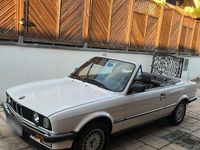 Gebraucht BMW 325 171 PS (125 kW) 1990 Weiß Cabrio