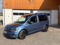 Gebraucht VW Caddy Highline 150 PS (110 kW) 2019 Blau Van / Kleinbus