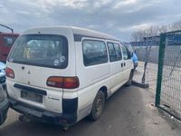 Second-hand Mitsubishi L400 2001 Alb Monovolum