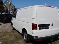 Gebraucht VW Transporter 90 PS (66 kW) 2020 Weiß Van