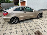 Gebraucht Mercedes CL200 163 PS (119 kW) 2001 Beige Coupé