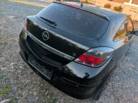 Gebraucht Opel Astra GTC 140 PS (102 kW) 2009 Schwarz Limousine