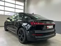 Używany Audi e-tron Advanced 230 kW (313 KM) 2022 Czarny SUV