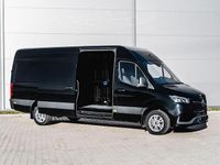 Gebraucht Mercedes Sprinter 190 PS (139 kW) 2024 Schwarz Van
