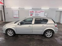 Gebraucht Opel Astra 105 PS (77 kW) 2006 Silber Limousine